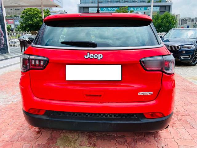 https://images10.gaadi.com/usedcar_image/3690640/original/processed_img2922867__used_car_2922867_1701066200.jpg?imwidth=6401