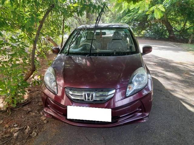 https://images10.gaadi.com/usedcar_image/3690705/original/processed_e4c1e3c0-321d-4cd1-9eaf-316e50489bc0.jpg?imwidth=6401