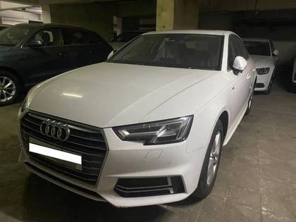 Audi A4 30 TFSI Premium Plus Audi A4 30 TFSI Premium Plus
