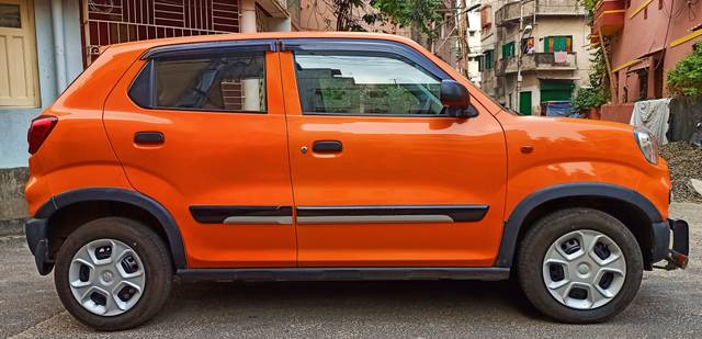 https://images10.gaadi.com/usedcar_image/3690844/original/img2922976__used_car_2922976_1701072092.jpg?imwidth=6401