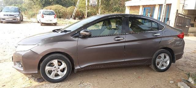 https://images10.gaadi.com/usedcar_image/3690913/original/20__VCC_IMG_1700461169642_1821420_95_1700461563.jpg?imwidth=6401