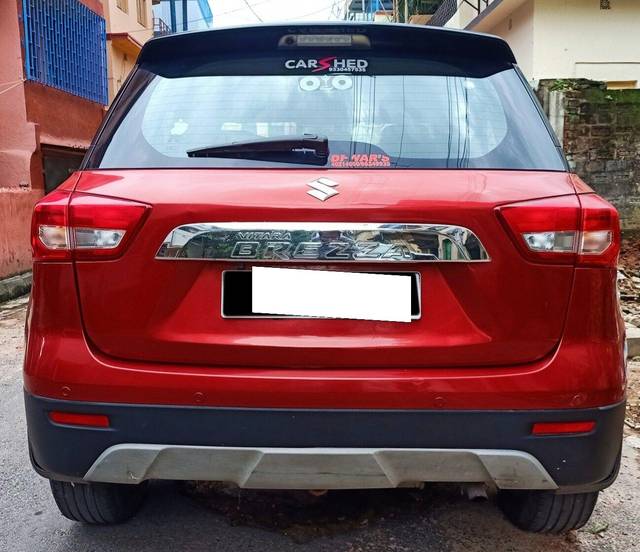 https://images10.gaadi.com/usedcar_image/3690929/original/processed_img2923019__used_car_2923019_1701074265.jpg?imwidth=6402