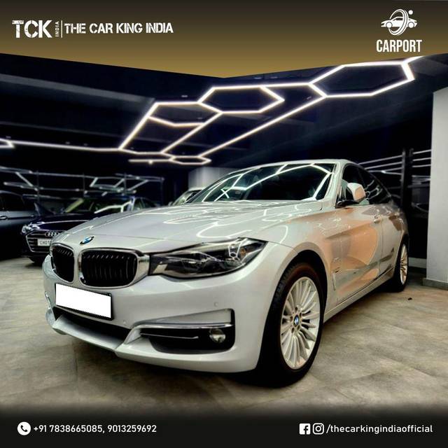 https://images10.gaadi.com/usedcar_image/3690936/original/processed_img2923021__used_car_2923021_1701074554.jpg?imwidth=6401