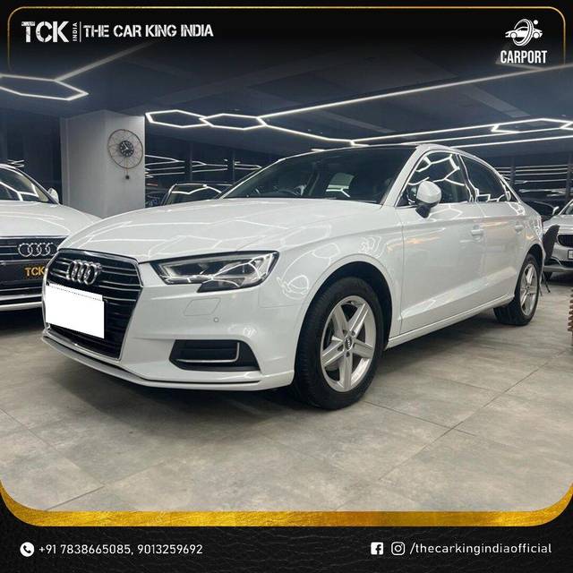 https://images10.gaadi.com/usedcar_image/3690941/original/processed_img2923024__used_car_2923024_1701074679.jpg?imwidth=6402