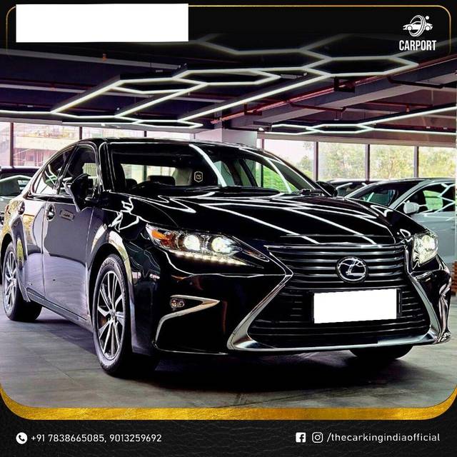 https://images10.gaadi.com/usedcar_image/3690952/original/processed_img2923029__used_car_2923029_1701074958.jpg?imwidth=6401