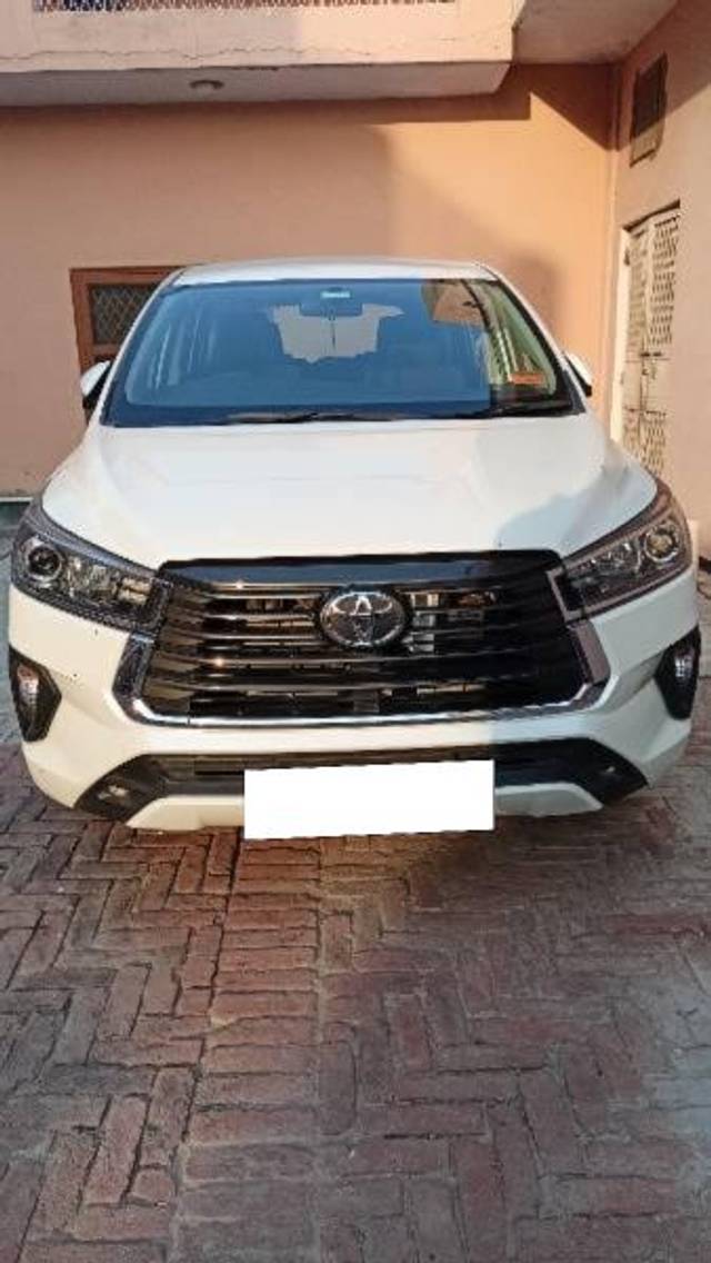 https://images10.gaadi.com/usedcar_image/3691010/original/processed_8af176f1-8f6c-4243-864e-0fd800d36875.jpg?imwidth=6402