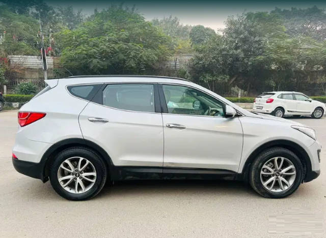 https://images10.gaadi.com/usedcar_image/3691019/original/img2923056__usedcar_capture6_7601701077215_1701077230.PNG?imwidth=6401