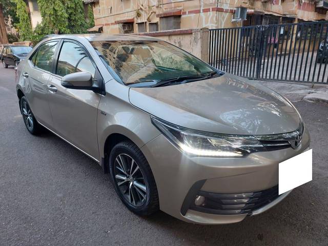 https://images10.gaadi.com/usedcar_image/3691045/original/processed_img2923074__usedcar_6_1251701077406_1701077428.jpeg?imwidth=6400