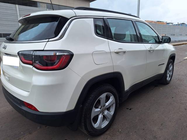 https://images10.gaadi.com/usedcar_image/3691076/original/processed_img2923092__usedcar_8_1251701078750_1701078851.jpeg?imwidth=6402