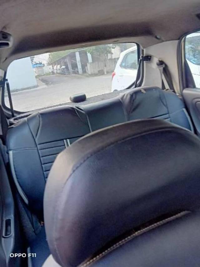 https://images10.gaadi.com/usedcar_image/3691094/original/processed_314ba7af-9985-4503-89c3-1c36410fd76e.jpg?imwidth=6402