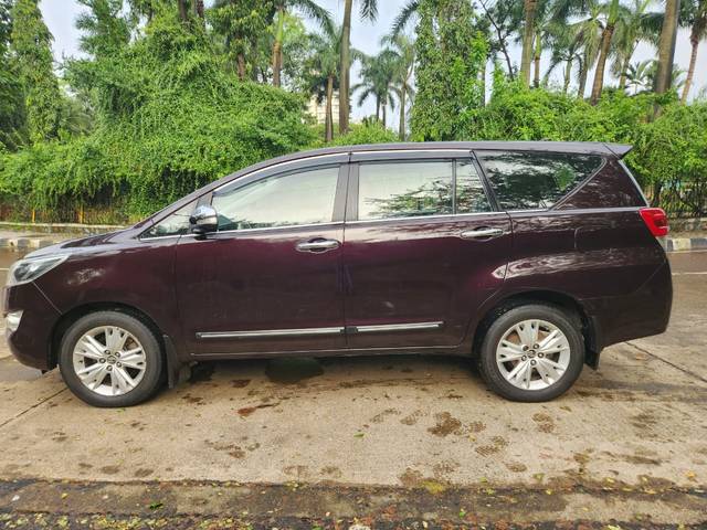 https://images10.gaadi.com/usedcar_image/3691218/original/img2923169__used_car_2923169_1701084217.jpg?imwidth=6402