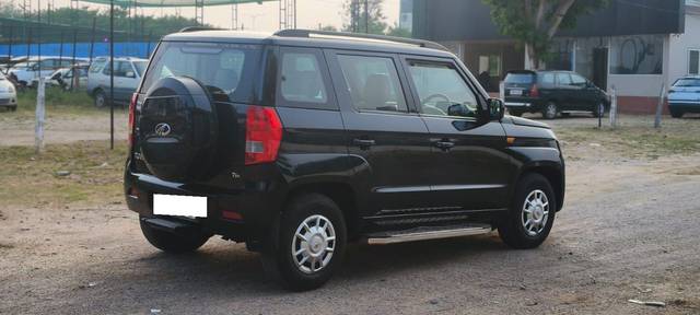 https://images10.gaadi.com/usedcar_image/3691225/original/processed_img2923174__used_car_2923174_1701084436.jpg?imwidth=6402
