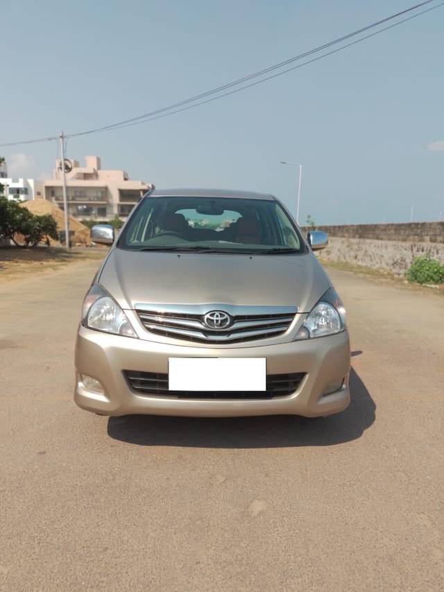 https://images10.gaadi.com/usedcar_image/3691250/original/processed_img2923190__used_car_2923190_1701090757.jpg?imwidth=6402