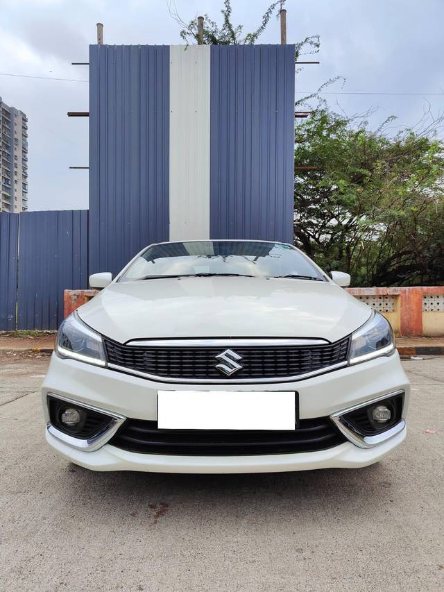 https://images10.gaadi.com/usedcar_image/3691256/original/processed_img2923193__used_car_2923193_1701085229.jpg?imwidth=6400