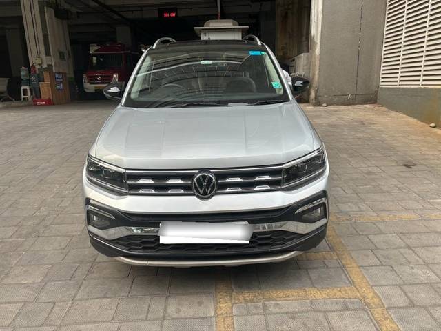 https://images10.gaadi.com/usedcar_image/3691273/original/processed_img2923204__usedcar_img_20231218_wa0041_2923204_1702979125.jpg?imwidth=6400