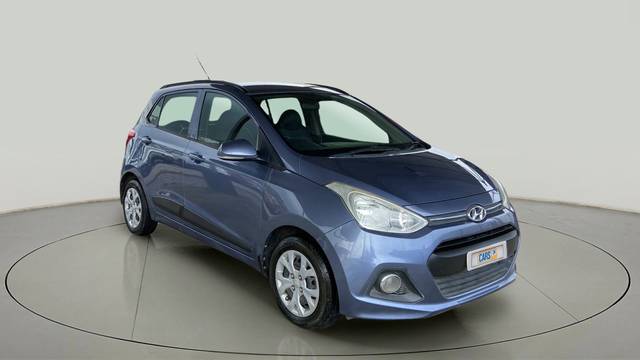 https://images10.gaadi.com/usedcar_image/3691306/original/slot__1-7-Exterior-13785154708-743d75a3aaf64e7c8c278dc518370faf-Exterior-7.jpg?imwidth=6400