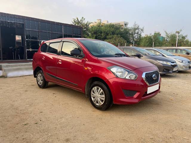 https://images10.gaadi.com/usedcar_image/3691376/original/processed_img2923256__usedcar_3_2021701089000_1701089049.jpg?imwidth=6400