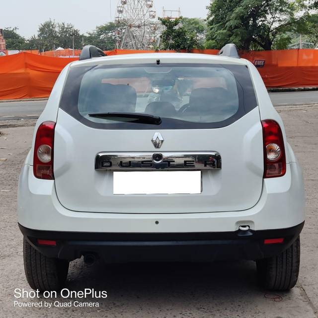 https://images10.gaadi.com/usedcar_image/3691477/original/processed_img2923309__used_car_2923309_1701091994.jpg?imwidth=6402