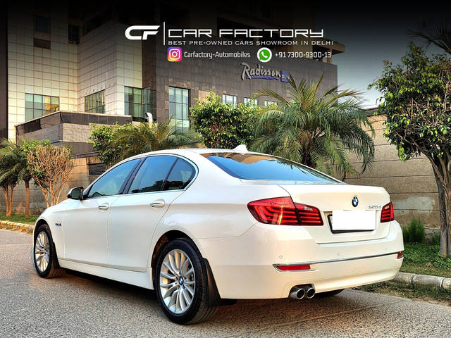 https://images10.gaadi.com/usedcar_image/3691522/original/processed_img2923327__used_car_2923327_1702970473.png?imwidth=6402