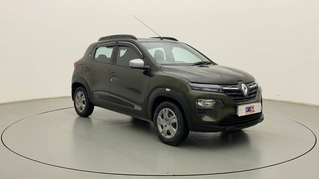 https://images10.gaadi.com/usedcar_image/3691555/original/706c43da-af8a-4402-8583-fb1e9d73be93__42.jpg?imwidth=6400