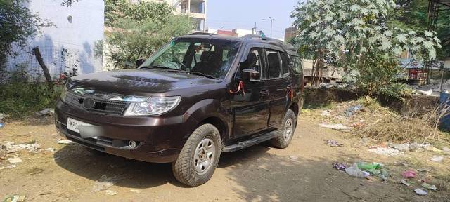 https://images10.gaadi.com/usedcar_image/3691584/original/processed_e4e6b2ce-0f19-4d97-9c64-0588f7f9598b.jpg?imwidth=6402