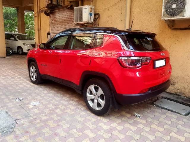 https://images10.gaadi.com/usedcar_image/3691708/original/processed_dea20cc8-2d5a-4f44-a9e3-6f4701aa9097.jpg?imwidth=6401