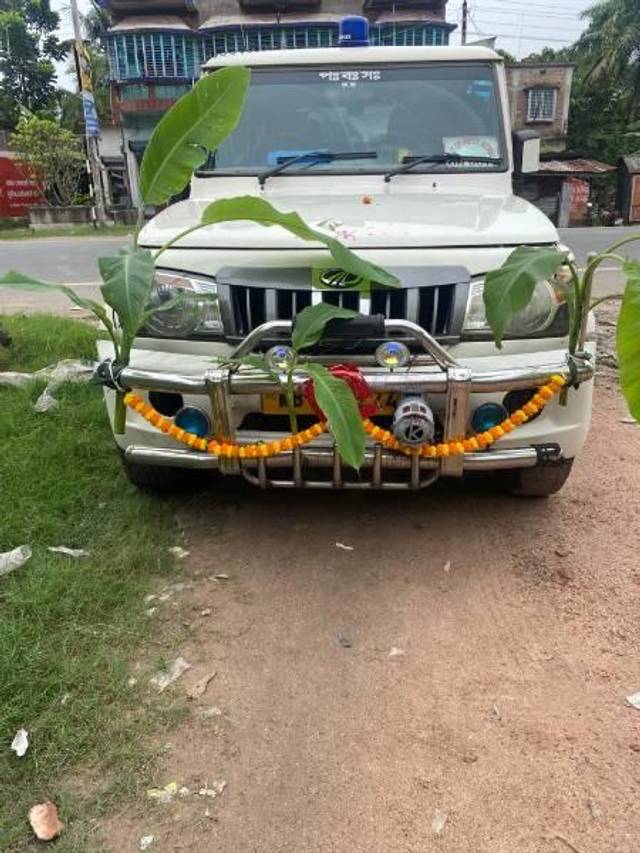 https://images10.gaadi.com/usedcar_image/3691908/original/processed_e5438b00-a26c-45e4-9dfd-63c929275d30.jpg?imwidth=6400