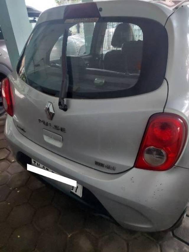 https://images10.gaadi.com/usedcar_image/3691930/original/processed_2c23c0f6-66fb-4852-8cb7-0b81ddb17ce1.jpg?imwidth=6400