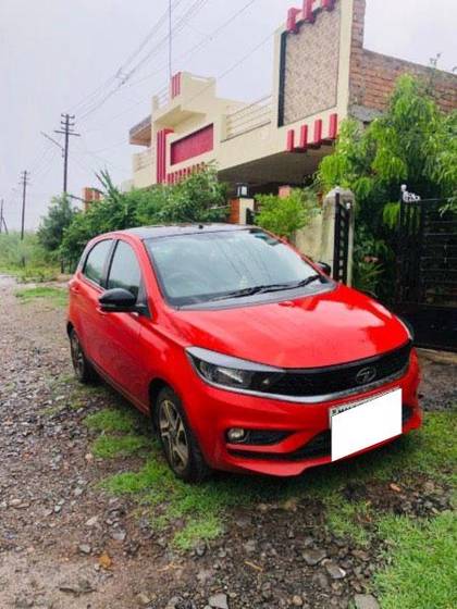 Tata Tiago XZ Plus Dual Tone Tata Tiago XZ Plus Dual Tone