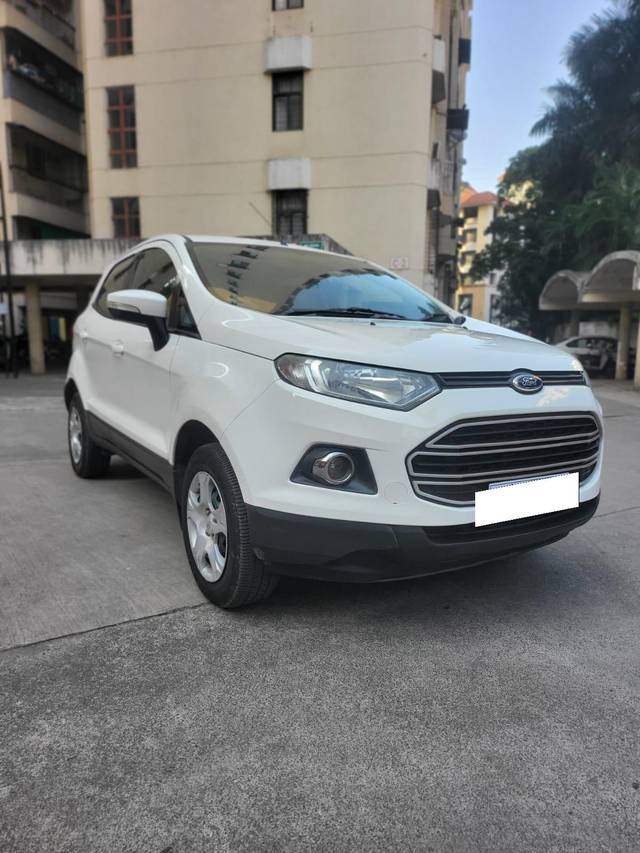 https://images10.gaadi.com/usedcar_image/3692026/original/processed_img2923416__used_car_2923416_1701149639.jpg?imwidth=6400