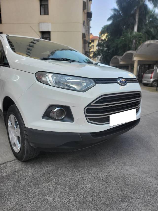 https://images10.gaadi.com/usedcar_image/3692026/original/processed_img2923416__used_car_2923416_1701149642.jpg?imwidth=6402