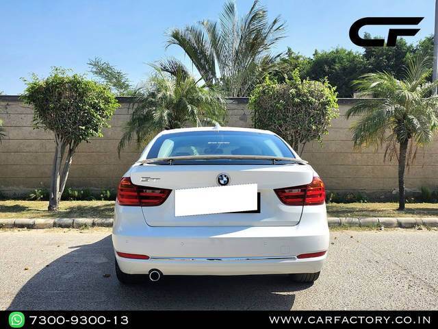 https://images10.gaadi.com/usedcar_image/3692038/original/processed_img2923425__used_car_2923425_1701150236.png?imwidth=6401