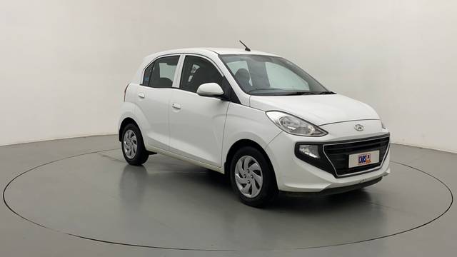 https://images10.gaadi.com/usedcar_image/3692064/original/86d90785-933d-4c2e-93c8-cbfbebaf439c__42.jpg?imwidth=6400