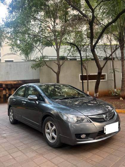 Honda Civic 1.8 V AT Honda Civic 1.8 V AT