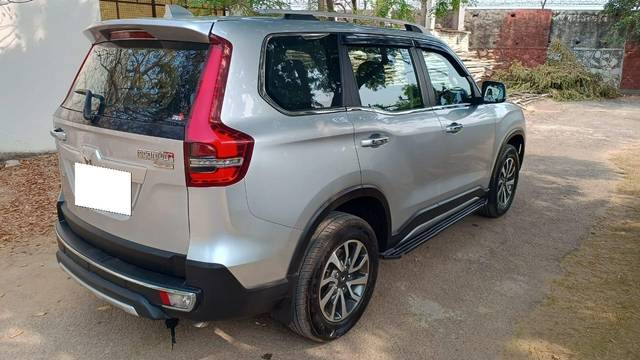 https://images10.gaadi.com/usedcar_image/3692176/original/processed_img2923508__used_car_2923508_1701154862.jpg?imwidth=6401