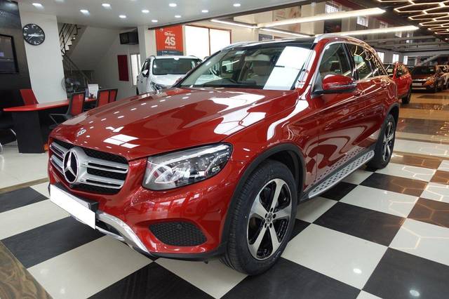 https://images10.gaadi.com/usedcar_image/3692222/original/processed_img2923534__used_car_2923534_1701156274.jpg?imwidth=6402