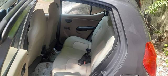 https://images10.gaadi.com/usedcar_image/3692228/original/img2923537__used_car_2923537_1701156622.jpg?imwidth=6402
