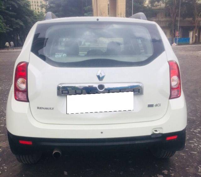 https://images10.gaadi.com/usedcar_image/3692271/original/processed_img2923572__used_car_2923572_1701157279.jpg?imwidth=6402