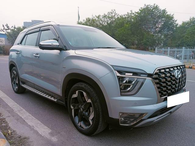 https://images10.gaadi.com/usedcar_image/3692277/original/processed_img2923574__used_car_2923574_1701157525.jpg?imwidth=6400