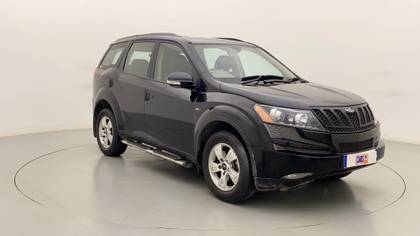 Mahindra XUV500 W8 2WD Mahindra XUV500 W8 2WD