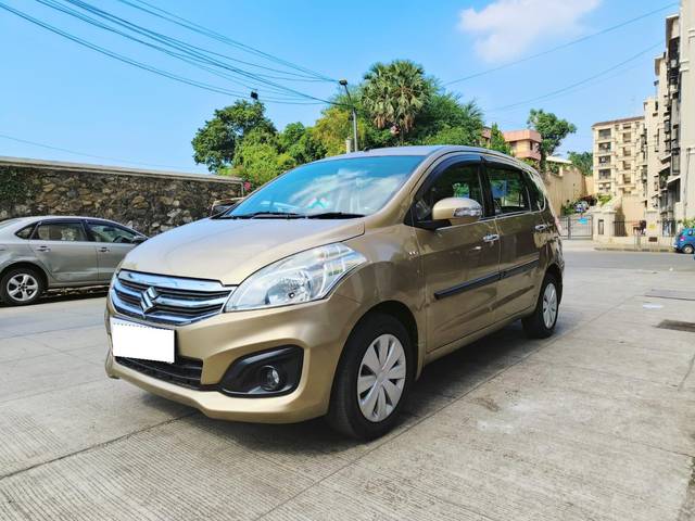 https://images10.gaadi.com/usedcar_image/3692337/original/processed_img2923598__usedcar_3_60671701159415_1701159423.jpg?imwidth=6402