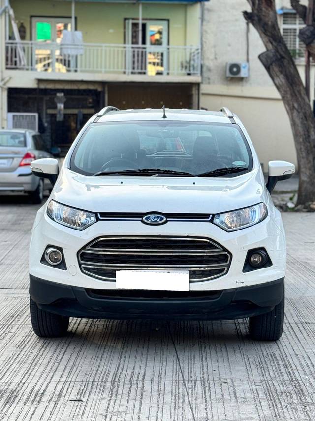 https://images10.gaadi.com/usedcar_image/3692344/original/processed_img2923605__used_car_2923605_1706947604.jpg?imwidth=6400