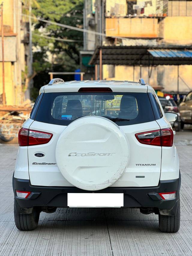 https://images10.gaadi.com/usedcar_image/3692344/original/processed_img2923605__used_car_2923605_1706947625.jpg?imwidth=6402