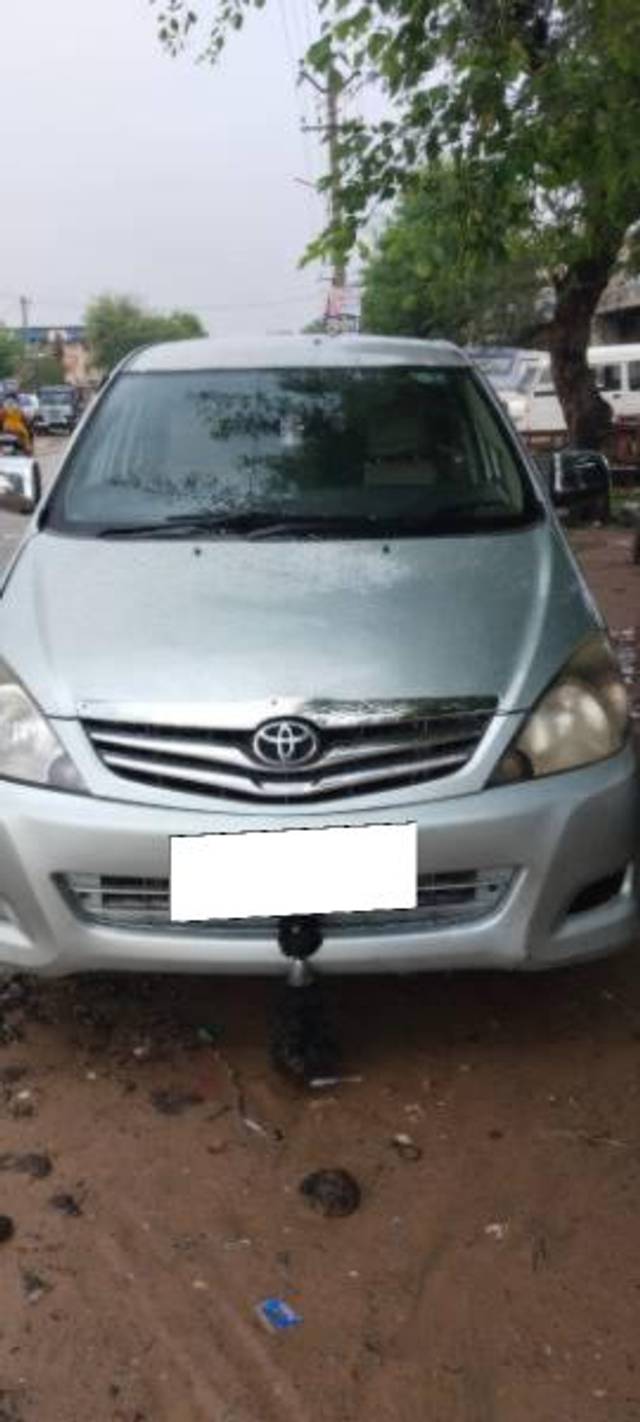 https://images10.gaadi.com/usedcar_image/3692367/original/processed_735c1c1a-eb14-4943-8fe7-dae07edb85ac.jpg?imwidth=6402