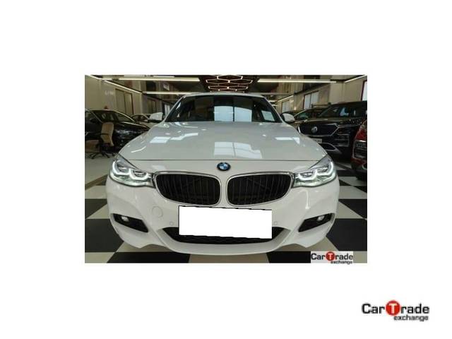 https://images10.gaadi.com/usedcar_image/3692376/original/processed_img2923627__used_car_2923627_1701160545.jpg?imwidth=6400