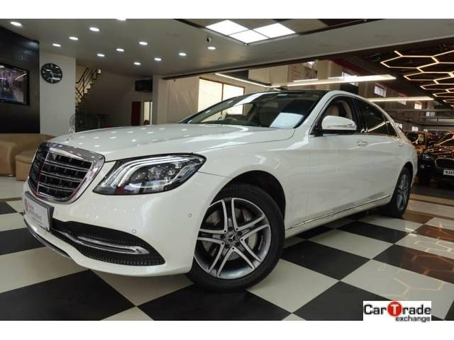 https://images10.gaadi.com/usedcar_image/3692390/original/processed_img2923636__used_car_2923636_1701161154.jpg?imwidth=6402