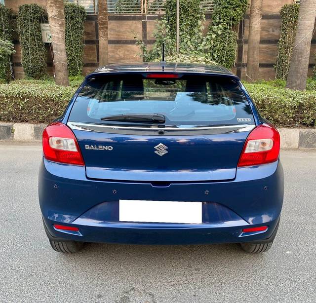 https://images10.gaadi.com/usedcar_image/3692405/original/processed_img2923641__used_car_2923641_1701161583.jpg?imwidth=6402