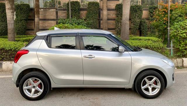 https://images10.gaadi.com/usedcar_image/3692412/original/img2923645__used_car_2923645_1701161767.jpg?imwidth=6401