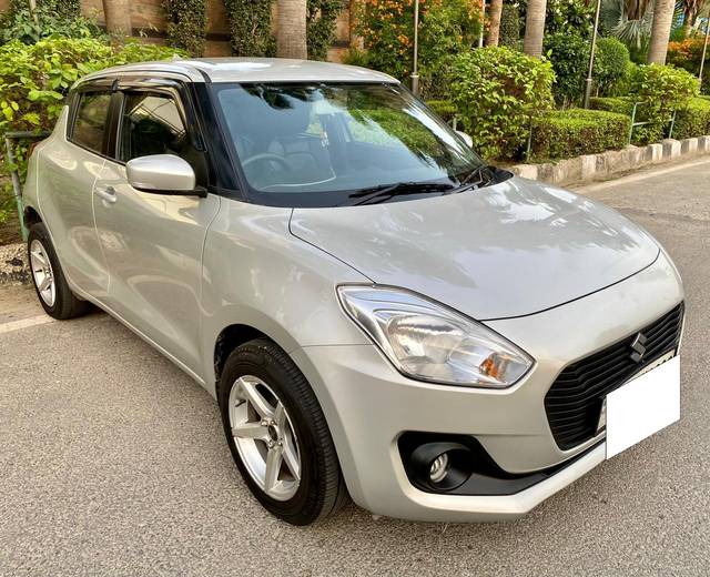 https://images10.gaadi.com/usedcar_image/3692412/original/processed_img2923645__used_car_2923645_1701161759.jpg?imwidth=6400