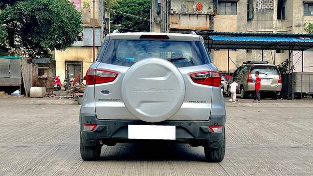 https://images10.gaadi.com/usedcar_image/3692447/original/processed_img2923662__used_car_2923662_1701162827.jpg?imwidth=6402